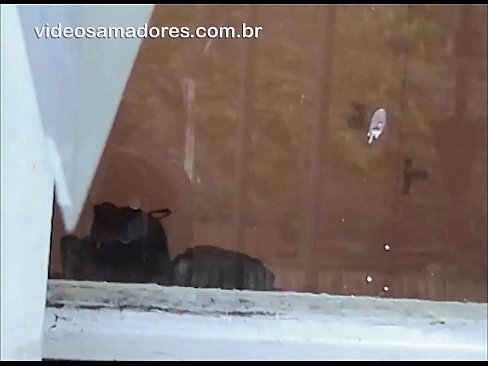 ❤️ Home cachondo mirando á súa moza con outro mozo, gravando un vídeo de carallo sen molestar á parella ❤️❌ Vídeo de sexo en % gl.dreamlandpassionfever.ru % ☑