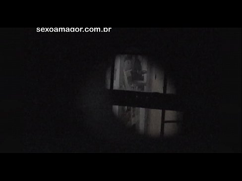 ❤️ Blondie é gravada en segredo por un voyeur do barrio escondido detrás de ladrillos ocos ❤️❌ Vídeo de sexo en % gl.dreamlandpassionfever.ru % ☑